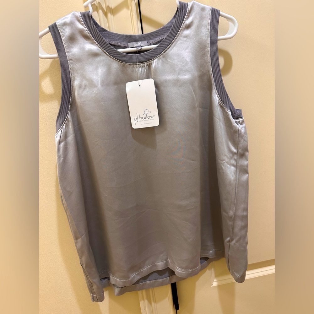 NWT PJ HARLOW Alexa Satin Dark silver tank!